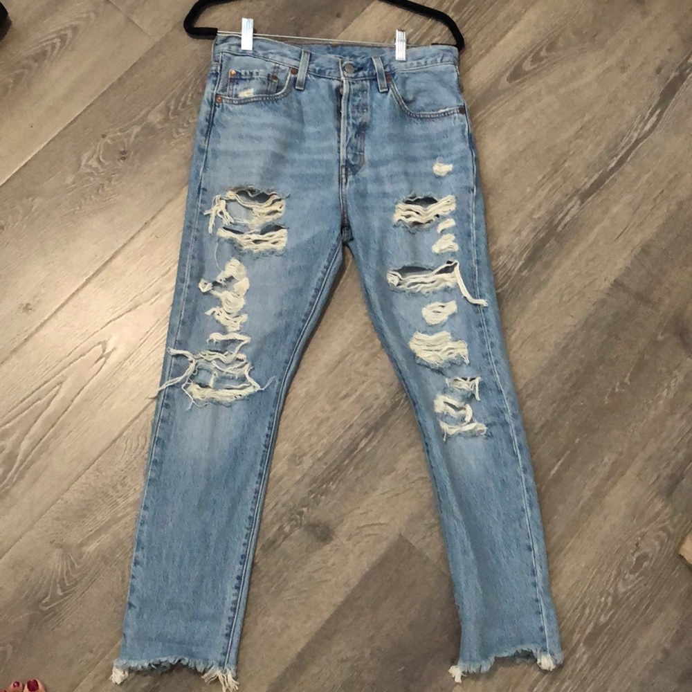 LEVI’S 501 SKINNY JEANS Size 28